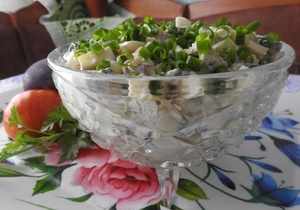 Салат из свежих шампиньонов 