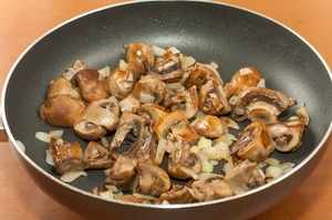 Сколько жарить белые грибы