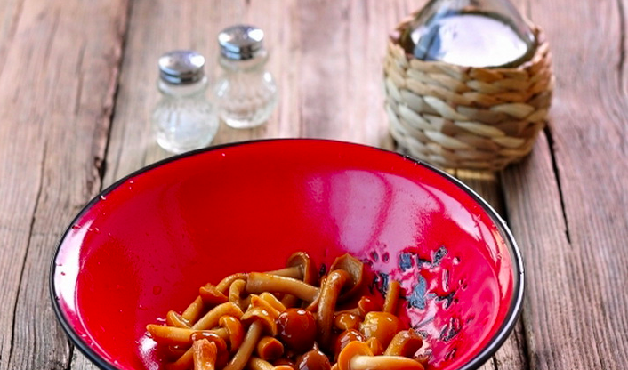 классический рецепт с фото: салат грибное лукошко с опятами фото 1
